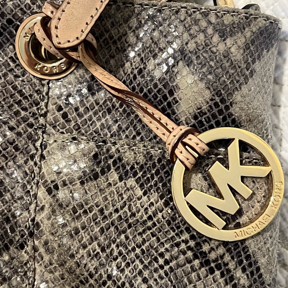 Michael Kors Jet Set Python Bag - Picture 9 of 10